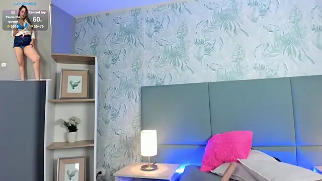 janecullen online show from November 30, 3:43 am