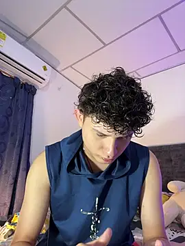 Nathan Bluee online show from November 4, 3:00 pm