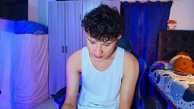 Nathan Bluee online show from February 9, 4:11 pm