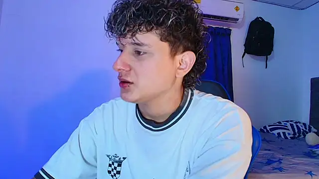 Nathan Bluee online show from March 26, 5:18 pm