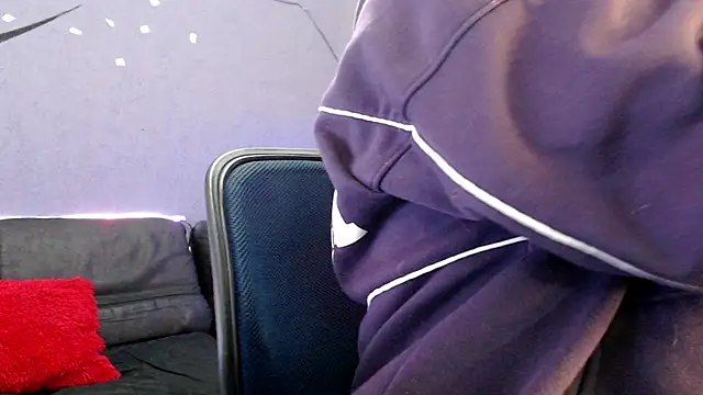 Snapshot of Andy_bapho chatting on September 30, 6:57 pm Andy bapho online show from September 30, 6:57 pm