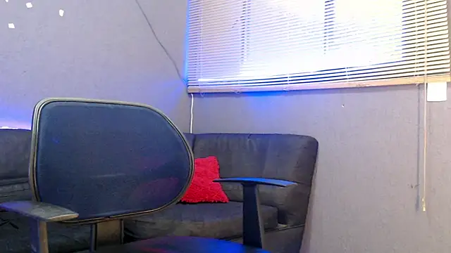 Snapshot of Andy_bapho chatting on October 6, 2:14 pm Andy bapho online show from October 6, 2:14 pm