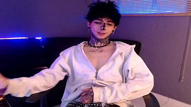 Snapshot of Andy_bapho chatting on October 11, 4:05 pm Andy bapho online show from October 11, 4:05 pm