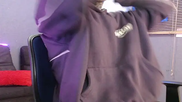 Snapshot of Andy_bapho chatting on November 12, 4:07 pm Andy bapho online show from November 12, 4:07 pm