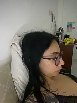 Snapshot of bdanevil chatting on February 9, 1:03 pm bdanevil online show from February 9, 1:03 pm