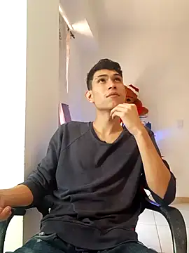 Snapshot of MrCalicoTV chatting on December 26, 6:54 pm MrCalicoTV online show from December 26, 6:54 pm