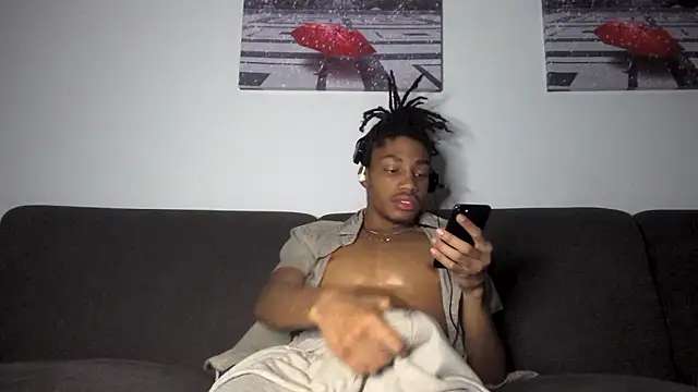 Skinnyblackman online show from January 10, 3:52 am