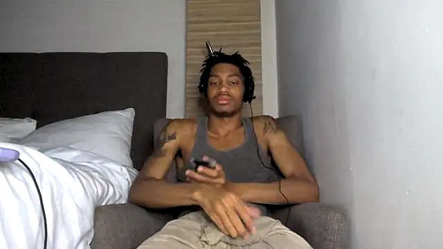 Skinnyblackman online show from May 9, 5:34 am