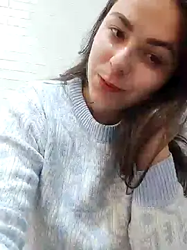 Alicia Hot1 online show from December 9, 3:54 pm