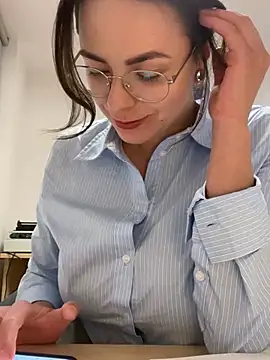 Alicia Hot1 online show from March 3, 6:22 pm