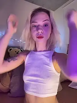  urbestie  online show from May 24, 9:31 pm