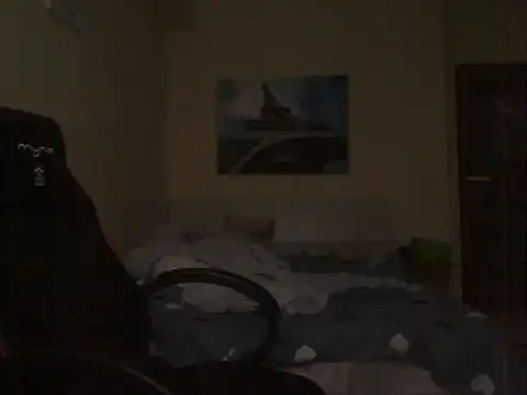 Snapshot of amydamarw chatting on December 4, 7:28 am amydamarw online show from December 4, 7:28 am