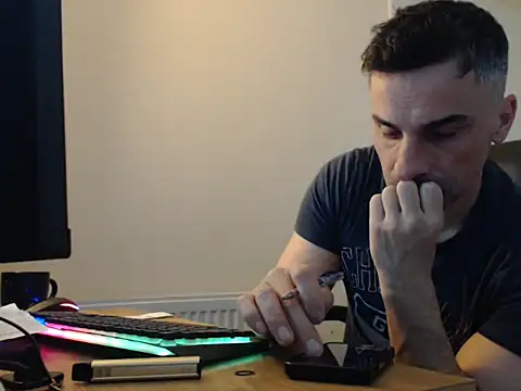 amydamarw online show from February 21, 5:41 am