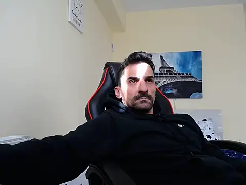 amydamarw online show from March 1, 1:13 pm