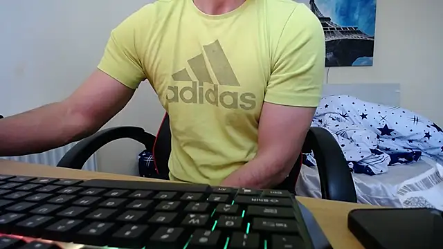 amydamarw online show from March 15, 7:03 am