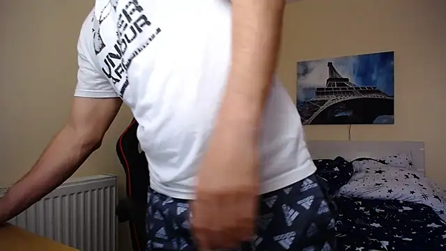 amydamarw online show from March 28, 5:40 am