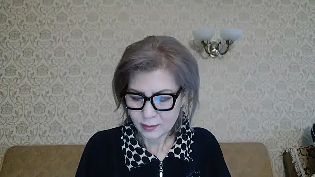 Elegant00Lady online show from December 19, 3:02 am