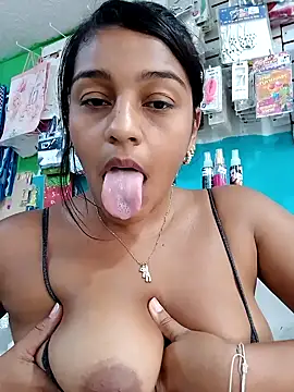 Snapshot of anaesca chatting on January 14, 2:43 pm anaesca online show from January 14, 2:43 pm