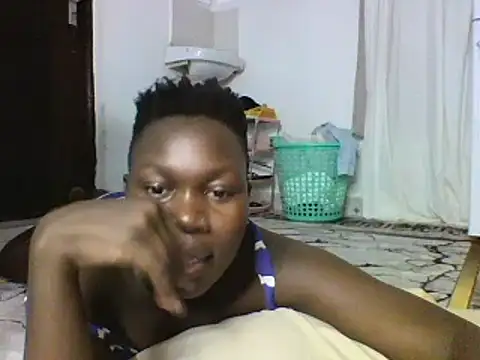 sexyqueen02 online show from February 14, 12:09 am