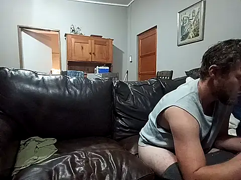 Missmesexycouple69 online show from October 31, 11:28 pm