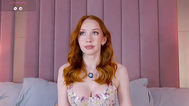 Snapshot of MayaSolar chatting on November 7, 6:24 am MayaSolar online show from November 7, 6:24 am