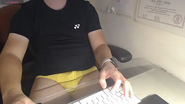 chih515 online show from December 29, 3:11 am