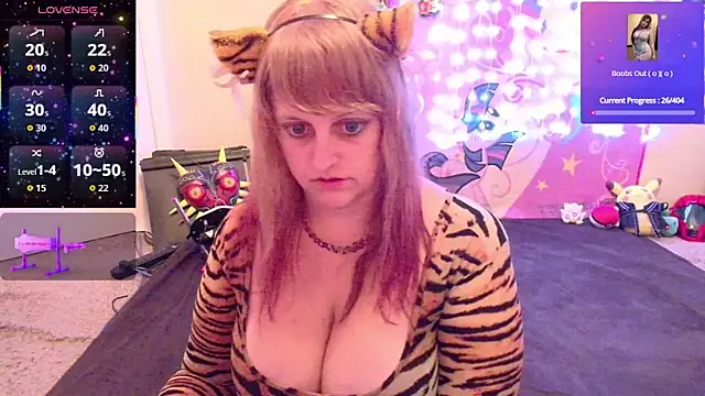 BabyZelda online show from May 4, 6:20 am