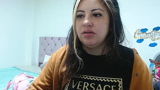 lanaqueen699 online show from December 23, 12:19 pm