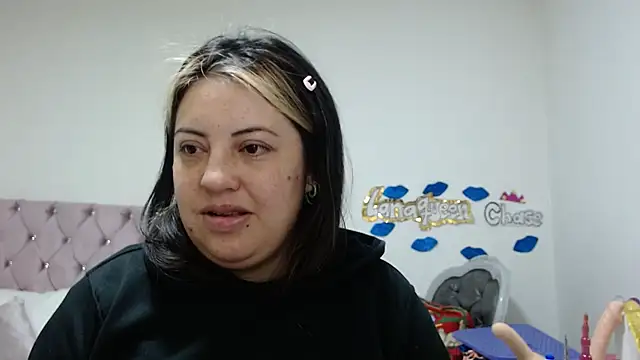 lanaqueen699 online show from December 26, 12:16 pm