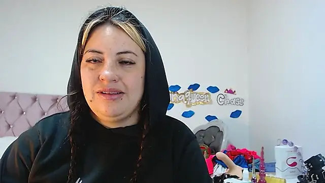lanaqueen699 online show from December 27, 12:23 pm