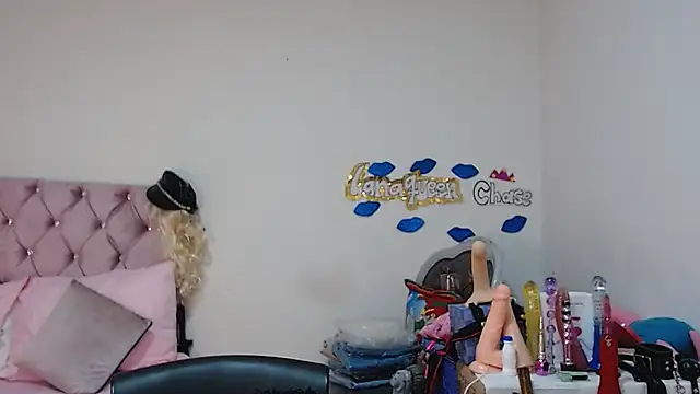 lanaqueen699 online show from December 31, 12:25 pm