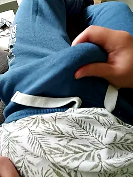 85Friedrich online show from November 2, 10:50 am