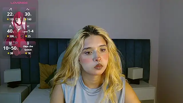 april bunnyy online show from December 19, 8:34 pm