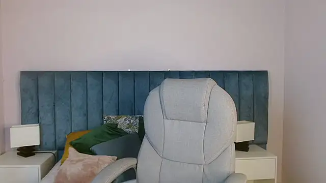 april bunnyy online show from December 20, 10:54 pm