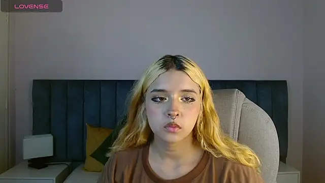 april bunnyy online show from December 24, 6:17 pm