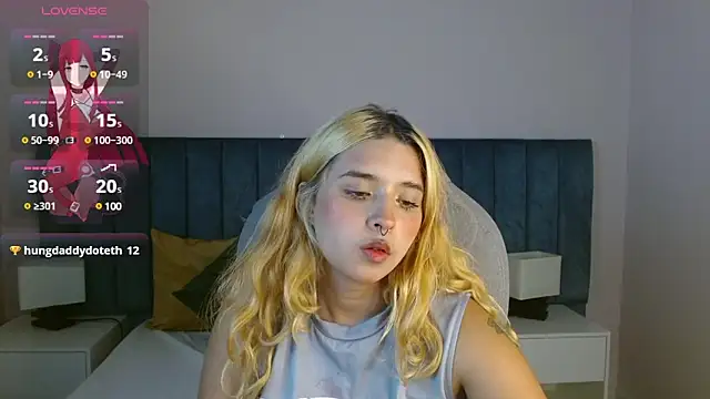 april bunnyy online show from December 26, 11:03 pm