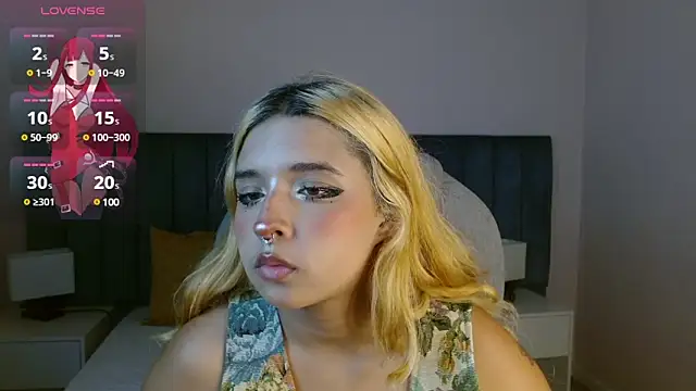 april bunnyy online show from December 30, 7:32 pm