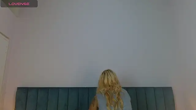 april bunnyy online show from January 25, 7:49 pm