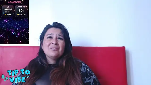 Snapshot of amydeepqueen chatting on December 5, 11:38 am amydeepqueen online show from December 5, 11:38 am