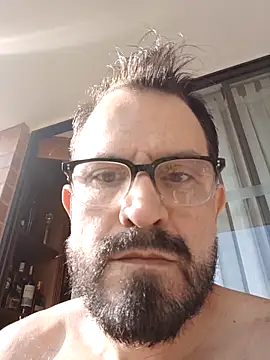 Snapshot of SbasTone_Muscle chatting on March 31, 1:22 pm SbasTone Muscle online show from March 31, 1:22 pm