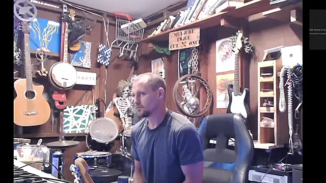 Snapshot of itsjameswebbscope chatting on October 7, 3:31 pm itsjameswebbscope online show from October 7, 3:31 pm