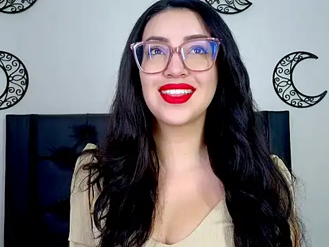 EvoletFMK online show from October 17, 5:26 pm