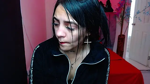 Violettasquirt online show from October 20, 1:55 pm