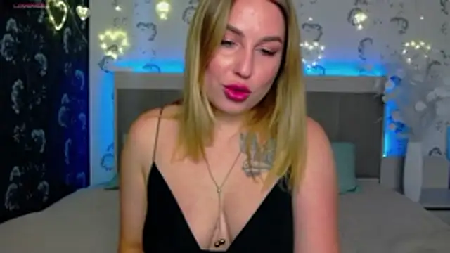 KisssAmmeli online show from June 13, 12:14 pm