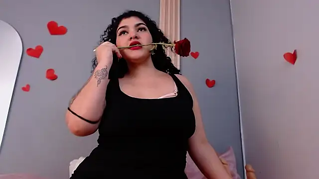 fabiana hot couple online show from February 12, 6:40 pm