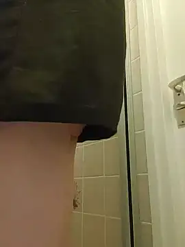 Linda 999 online show from November 14, 9:19 am