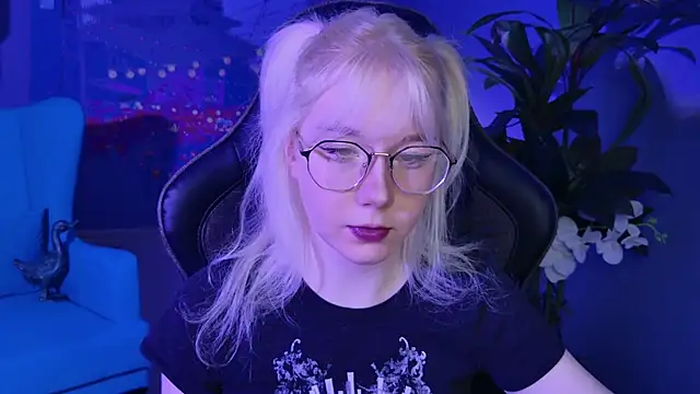 NancyMartinez online show from January 13, 5:12 am