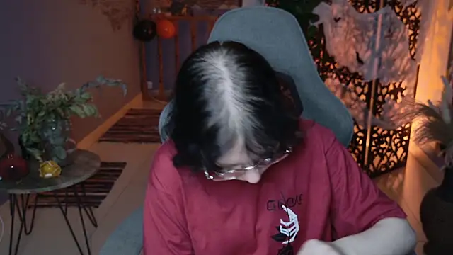 NancyMartinez online show from October 22, 5:08 am