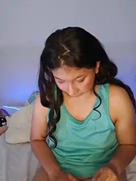 zoewilliams2 online show from March 21, 8:19 am