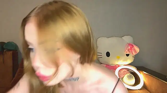 hanna cry baby online show from November 21, 9:02 pm